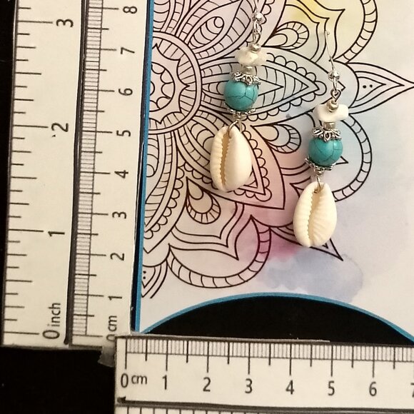 COWRIE SHELL EARRINGS, BLUE MAGNESITE, SILVERY, WHITE HOWLITE - Picture 6 of 7
